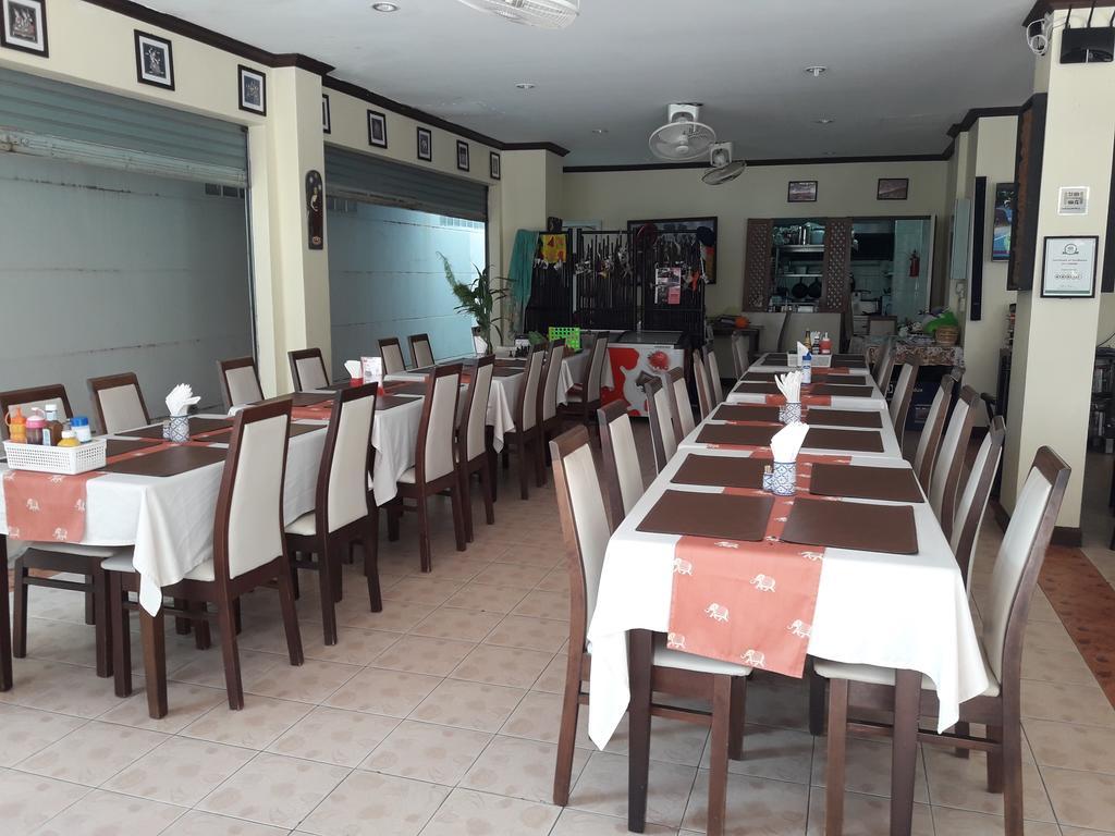 Southern Fried Rice Pantai Kata Luaran gambar